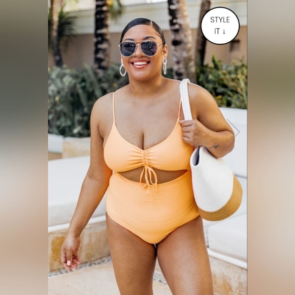 NWOT - ALL INCLUSIVE RESORT ORANGE CINCHED CUTOUT ONE PIECE SWIMSUIT - Picture 4 of 9